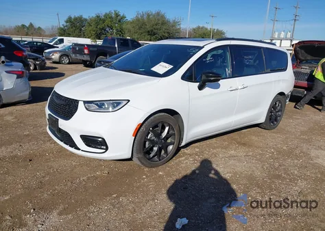 2025 Chrysler Pacifica Limited from USA, damaged, VIN 2C4RC1GG8SR561885